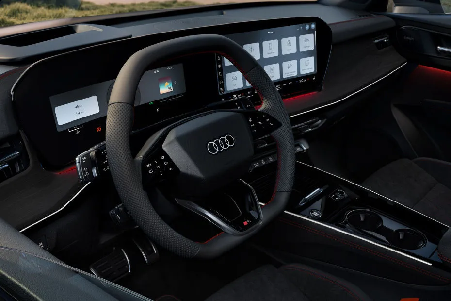 Audi Q3 ספורטבק 35 TFSI חבילת אבזור Design — תמונה 5